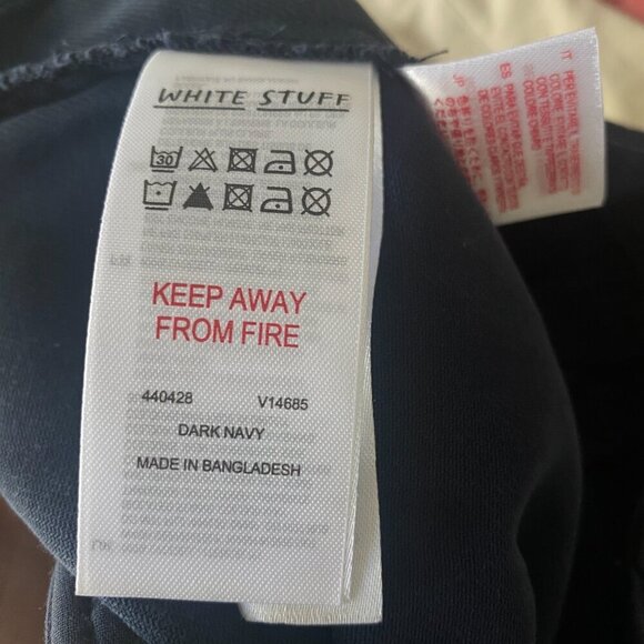 White Stuff Arlo Tencel Cargo Trouser Pant Dark Navy Size 8R - Picture 13 of 14